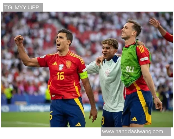 全球十大弧形进球大师排名解析 足球历史上最具艺术性的弧线射门球星